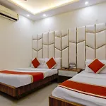 Hotel Star Dx By P K Residency