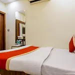 Hotel Star Dx By P K Residency