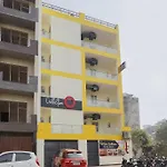 Collection O Hotel Yellow Saffron