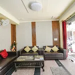Fabhotel Ishtara Auberge