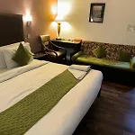 Hotel Chalet At Saket Near Pvr Cinema