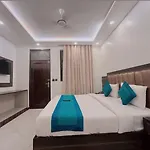Hotel Shivdev International Near New Delhi Railway Station