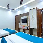 Hotel Nav Durga \
