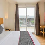 Townhouse Meera Bagh