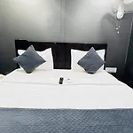 Hotel Aiims Inn