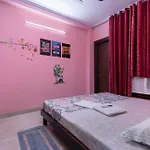 103 Cozy Flats Bnb 2 Bhk Flat,Near Airport Delhi