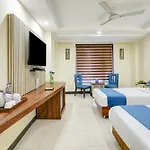 Hotel Neu Villa - Near Connaught Place