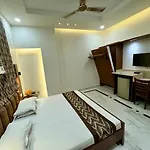 Hotel C Park - Karol Bagh, New Delhi