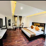 Hotel Anutham At Saket