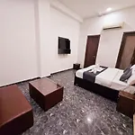 Hotel Kd Plaza - Ignou Road Saket