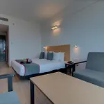 De Pacific Suite Near Delhi Airport