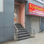 Hotel O S J Residency