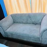Hotel Mannat Near Shalimar Bagh Metro