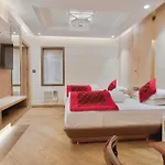 Empire Suites, New Delhi