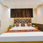 Fabhotel Grand Palazzo