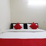 Hotel O Royal King Deluxe