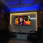 Frazyone Hostel