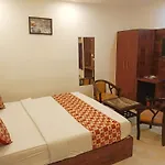 Hotel Tej Palace Delhi Airport
