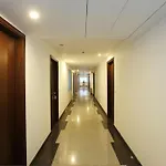 Capital O 445 Impress Hotel