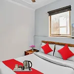 Hotel O M Stays Near Akshardham