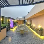 Foxoso Venue Hotel, Delhi Airport
