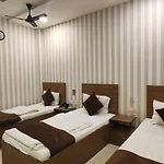 Hotel Arina Inn