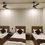Hotel Arina Inn