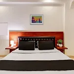Hotel O Airport Hotel Blue Pebble