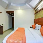 Hotel Re Pose Villa Near New Delhi Railway Station