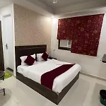 Hotel O Alpha Stay
