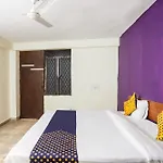 Spot On Hotel Harry\'S 1 Near Select Citywalk Mall
