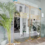 Hotel O Ambs Suites