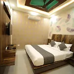 Hotel Franklein Suites Delhi Aerocity