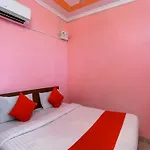 Hotel O Peak Inn