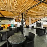 Hotel O Dynasty Suites