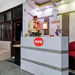 Hotel O Rs Suite