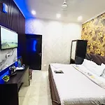 Hotel Nizamuddin Fab