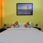 Oyo Townhouse Saket Residency 1 Delhi