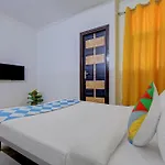 Oyo Townhouse Saket Residency 1 Delhi
