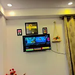 Luxury 1 Rk In New Delhi