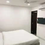 Hotel Green Suite Near Delhi Airport