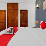 Hotel O Rs Suite