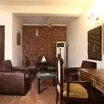 Oyo 358 Sarojini Nagar