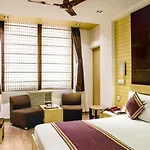 Hotel Arpit Palace