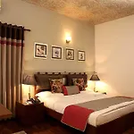 Ahuja Residency Golf Links