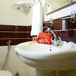 Oyo Rooms Igi Airport 3