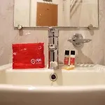Oyo Rooms Paharganj Near Bikaner Sweets