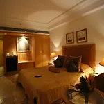 Lutyens\' Resort