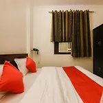 Hotel Amrit Villa
