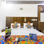 Fabhotel Marble Arch Karol Bagh